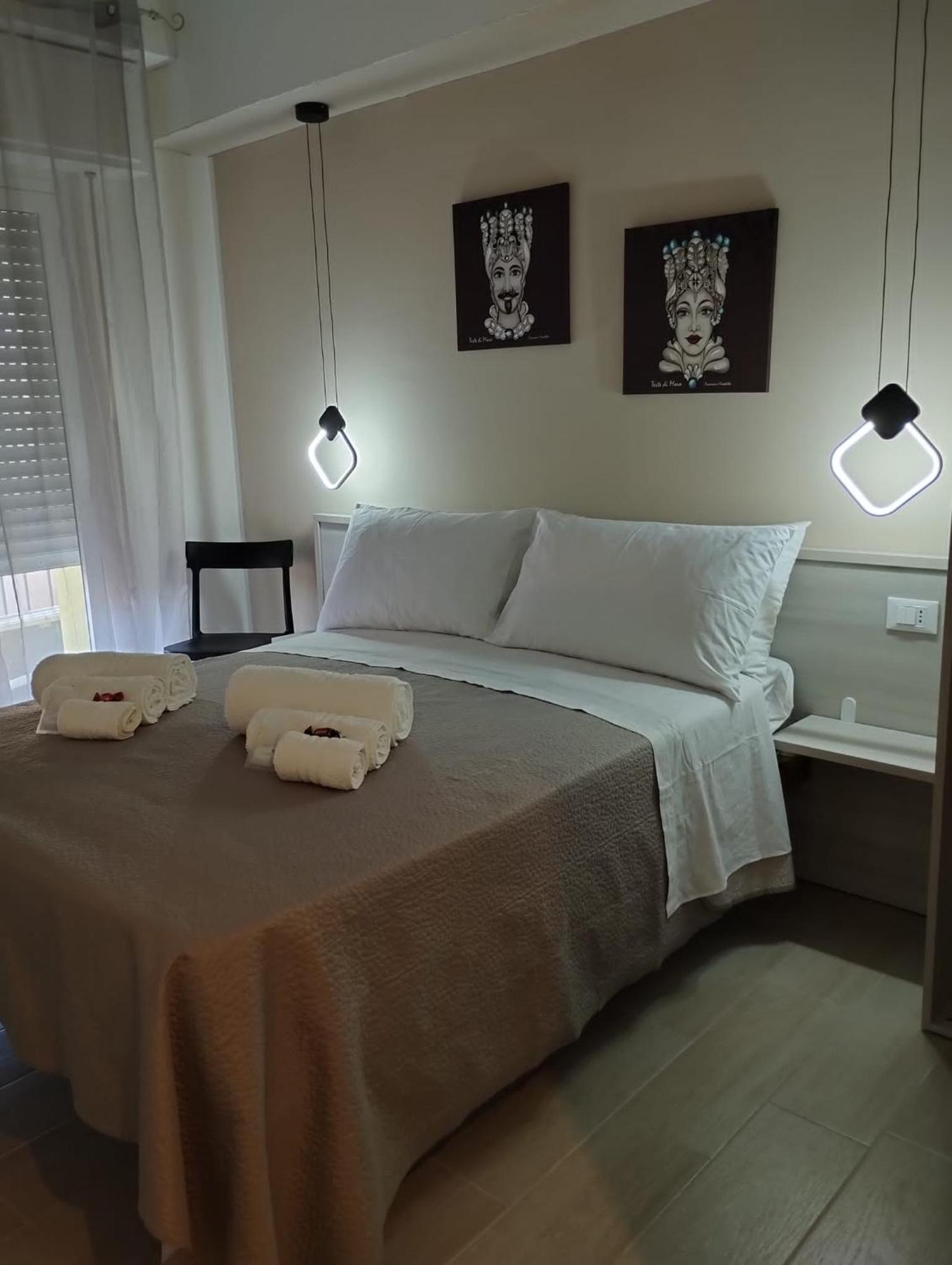 Vento Di Mare Bed & Breakfast Trapani Bagian luar foto